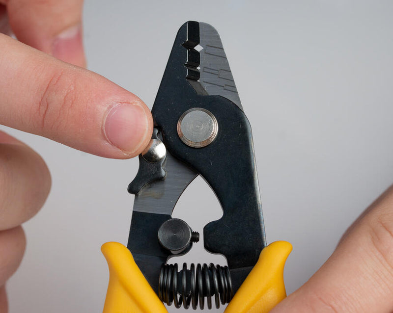 Jonard Tools JIC-375 Fiber Optic Stripper, Three Hole